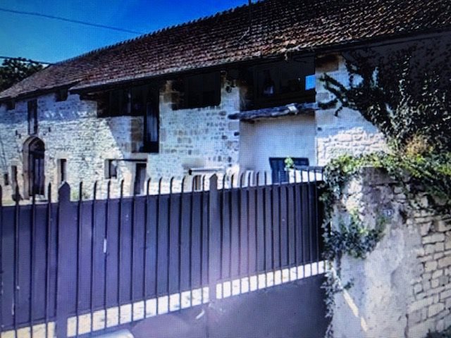 Maison 7 pièces 400 m² · à Montbard · 400 m² · 290 000 €