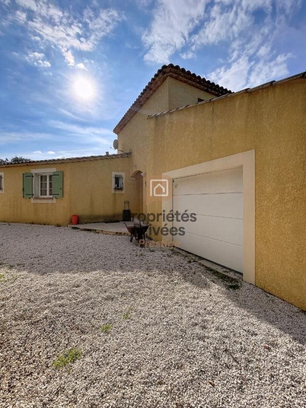 Maison à vendre, 220m², Saint-Maximin-la-Sainte-Baume