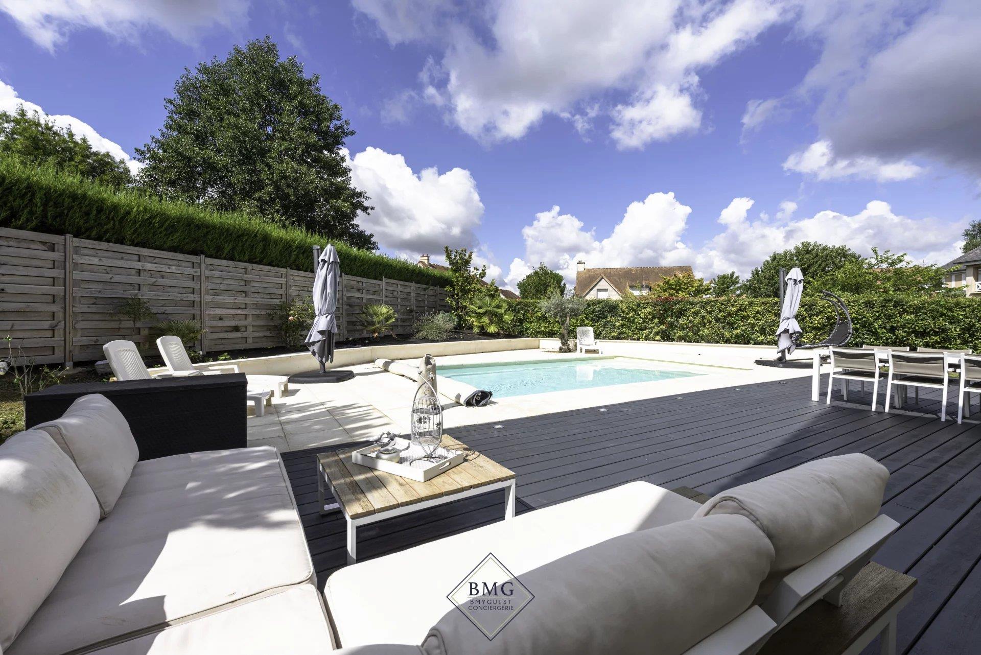 Maison à louer, 240m², Magny-le-Hongre