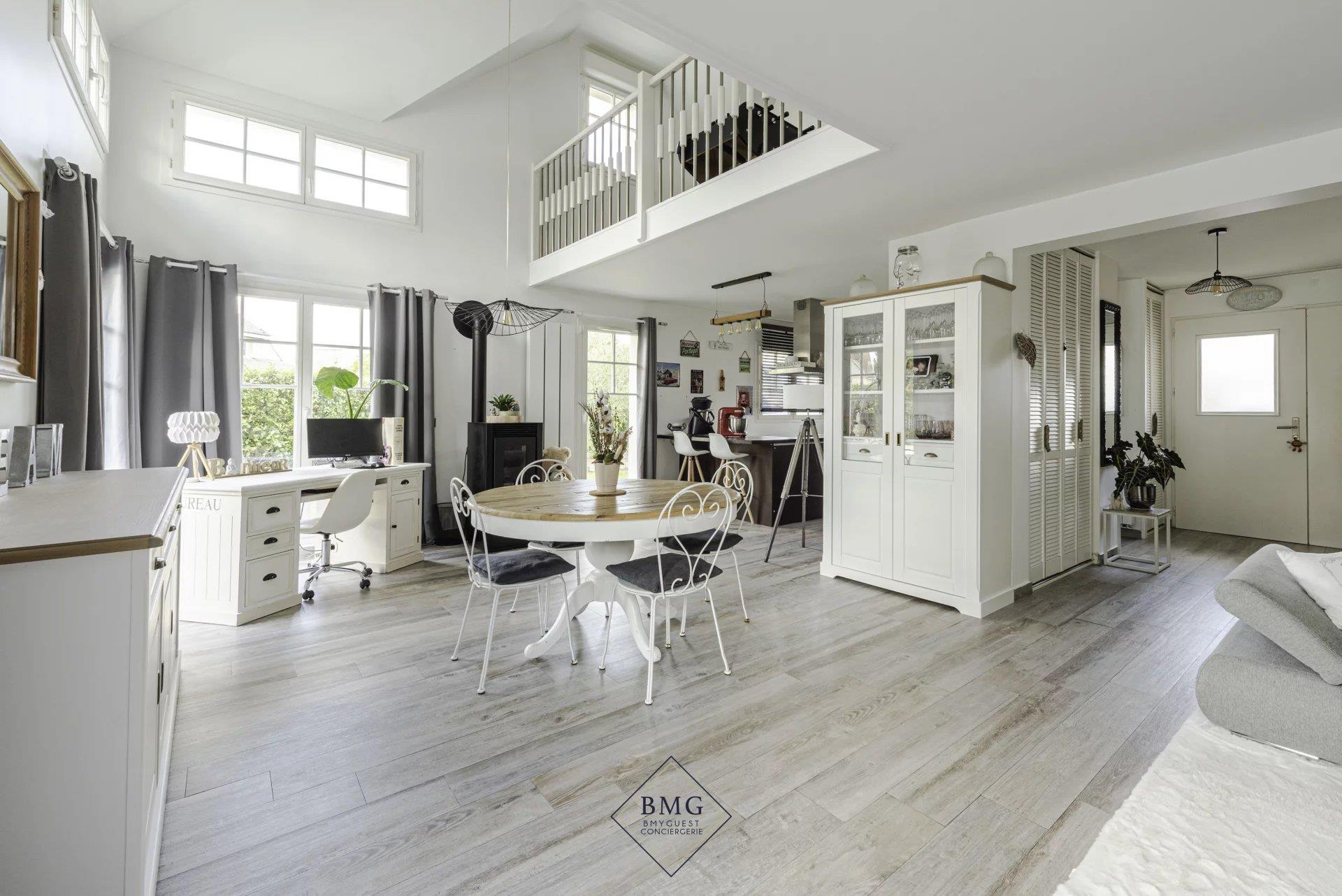 Maison à louer, 240m², Magny-le-Hongre