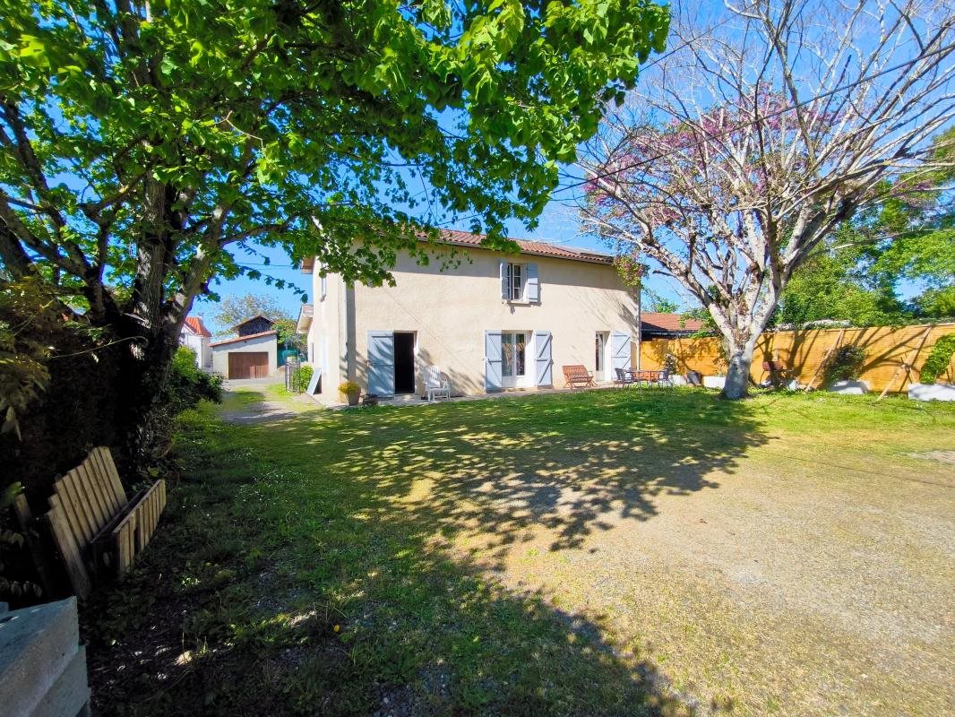 Maison à vendre, 175m², Jû-Belloc
