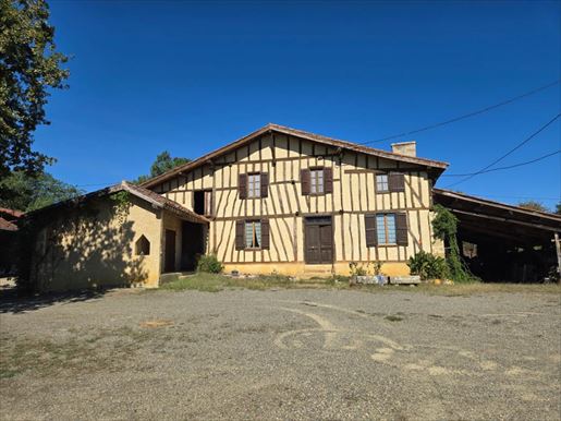 Maison 7 pièces 200 m² · à Margouët-Meymes · 200 m² · 213 000 €