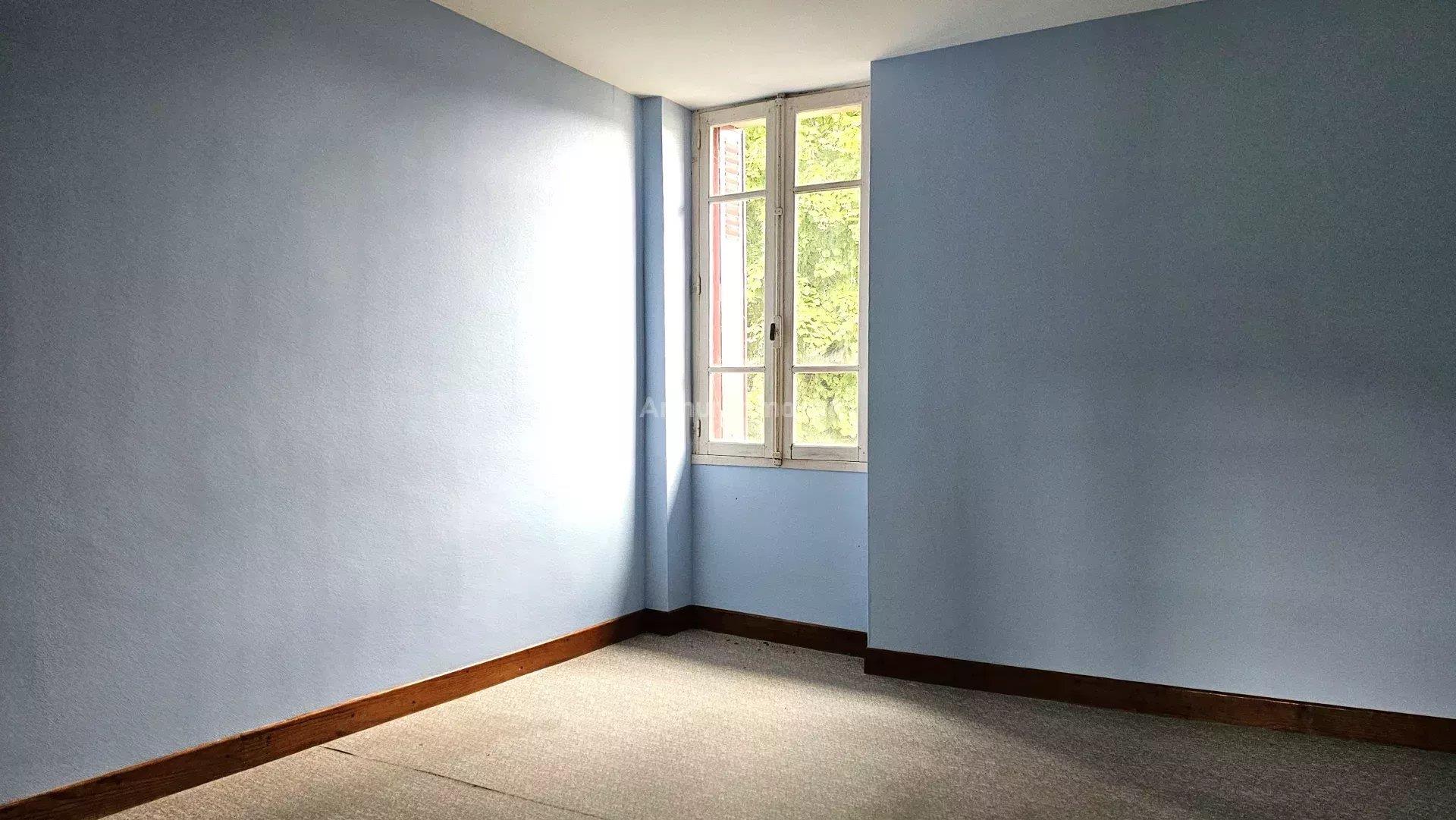 Maison à vendre, 135m², Puygouzon