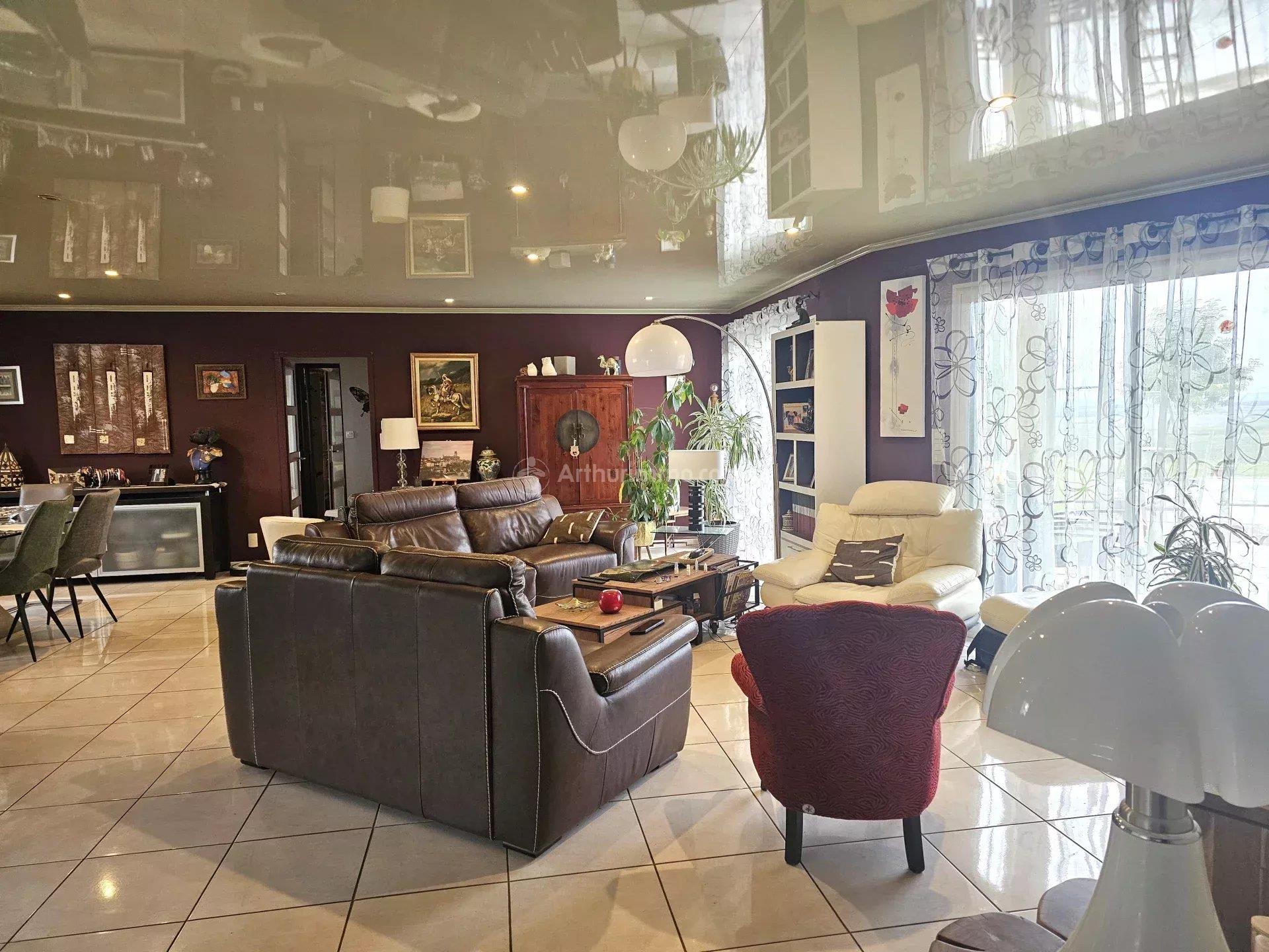 Maison à vendre, 167m², Castelnau-de-Lévis
