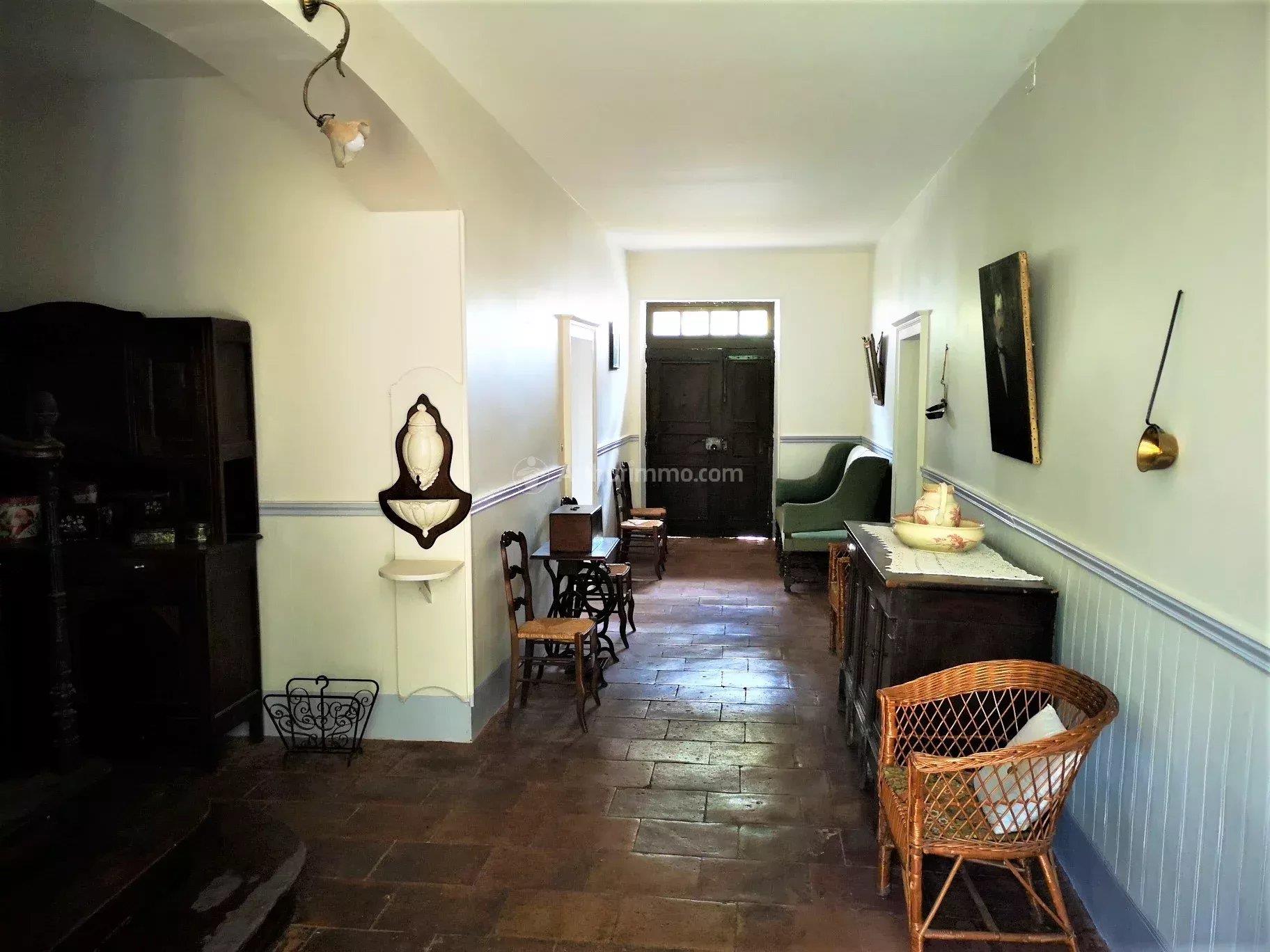 Maison à vendre, 403m², Saint-Juéry