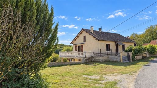 Maison 6 pièces 145 m² · à Masclat · 145 m² · 150 000 €