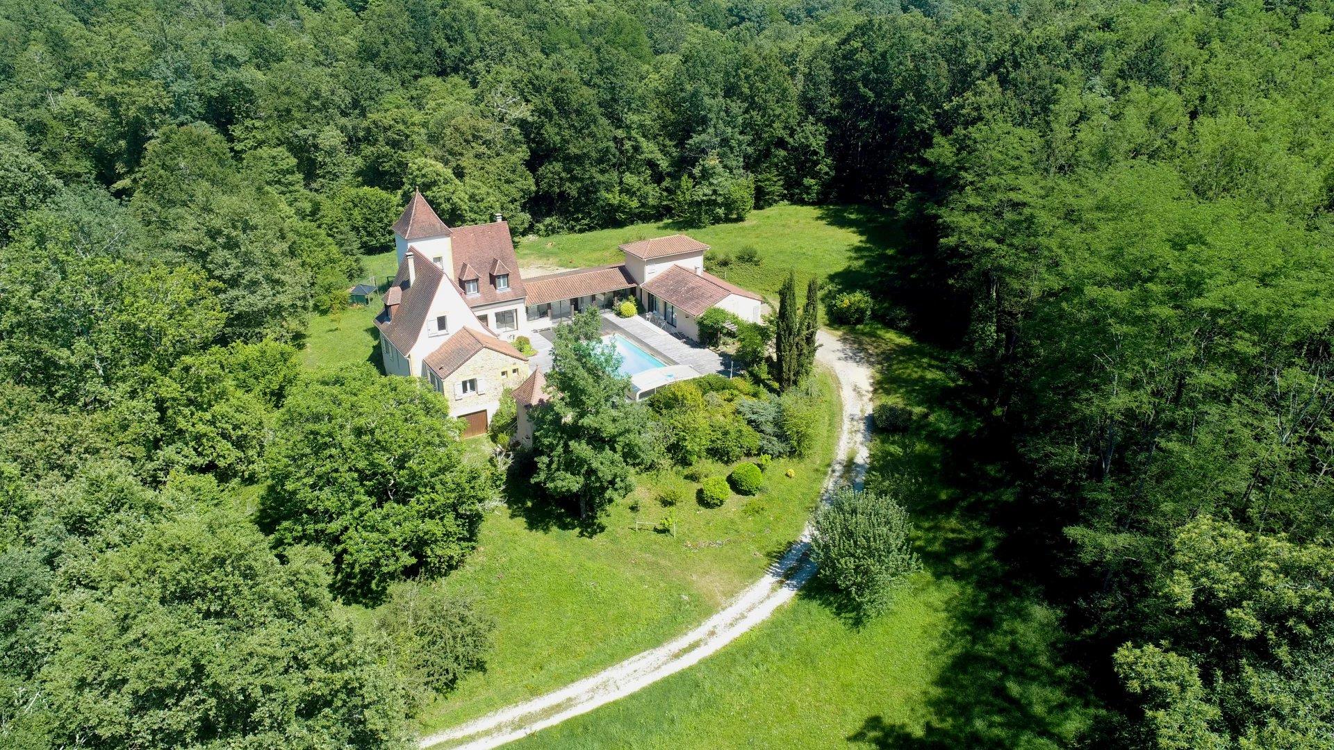 Maison à vendre, 300m², Villefranche-du-Périgord