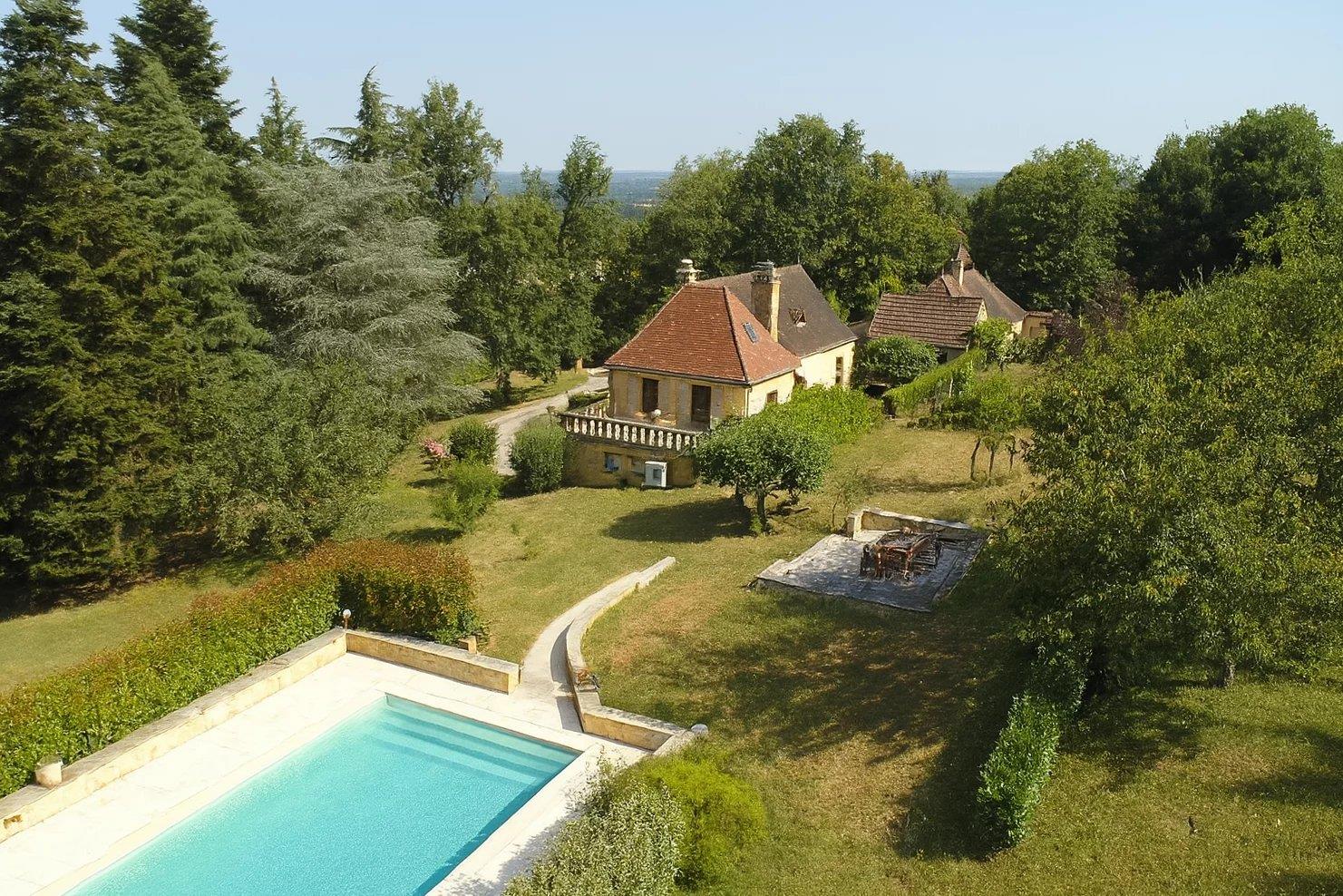 Maison à vendre, 230m², Gourdon