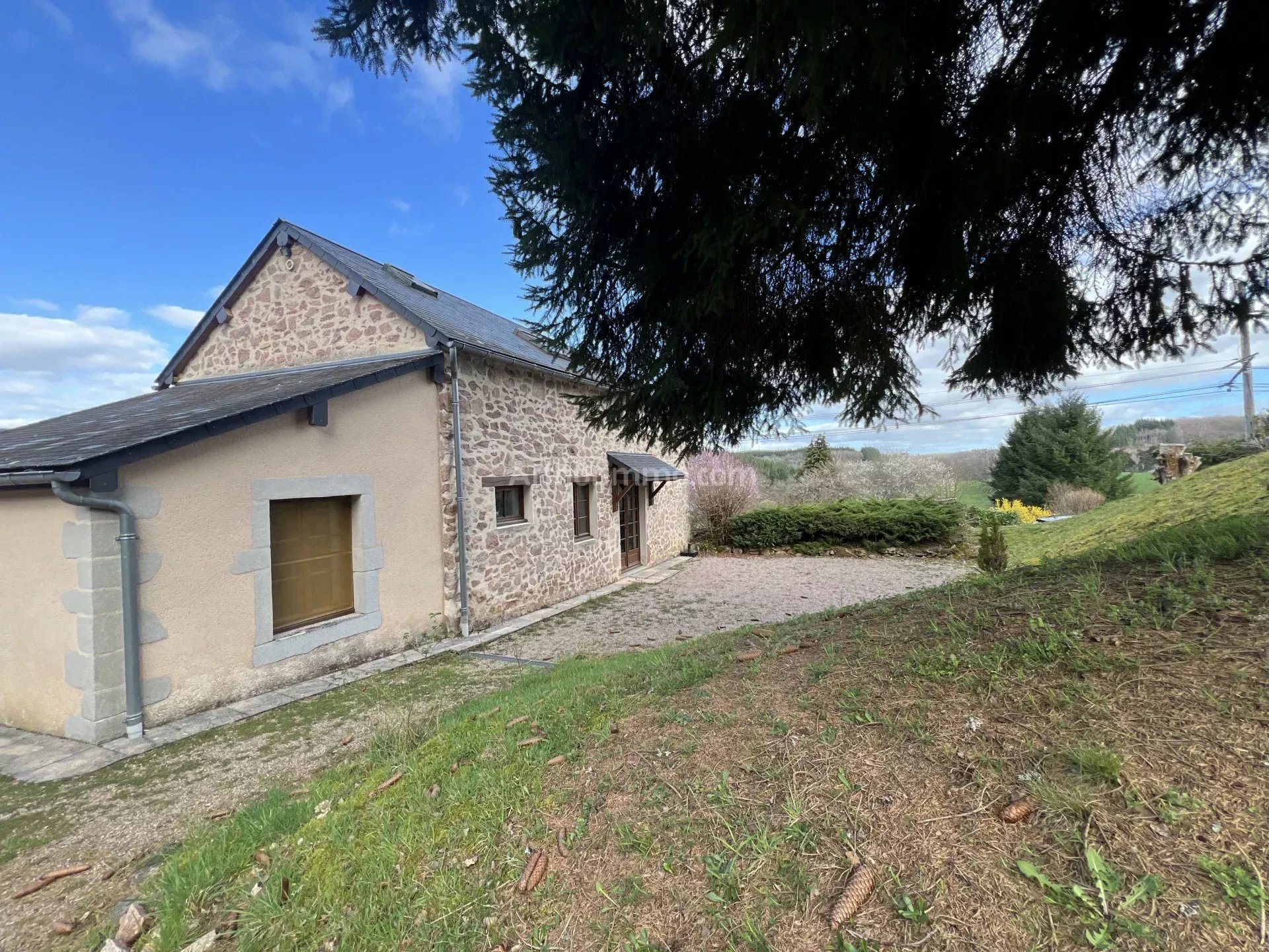 Maison à vendre, 214m², Moux-en-Morvan
