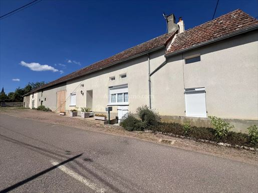 4 pièces 101 m² · à Brazey-en-Morvan · 101 m² · 132 000 €
