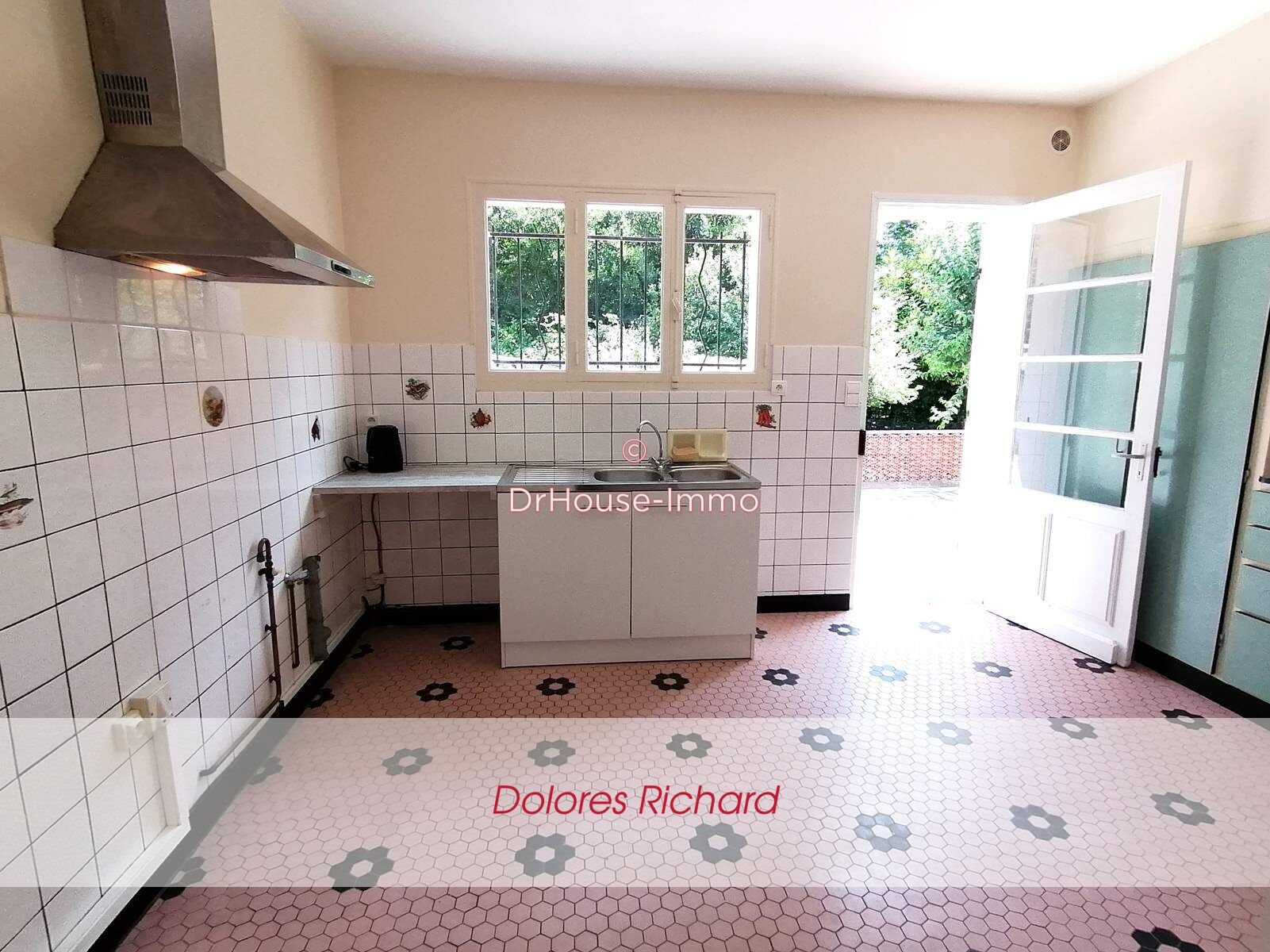 Maison à vendre, 101m², Lussac