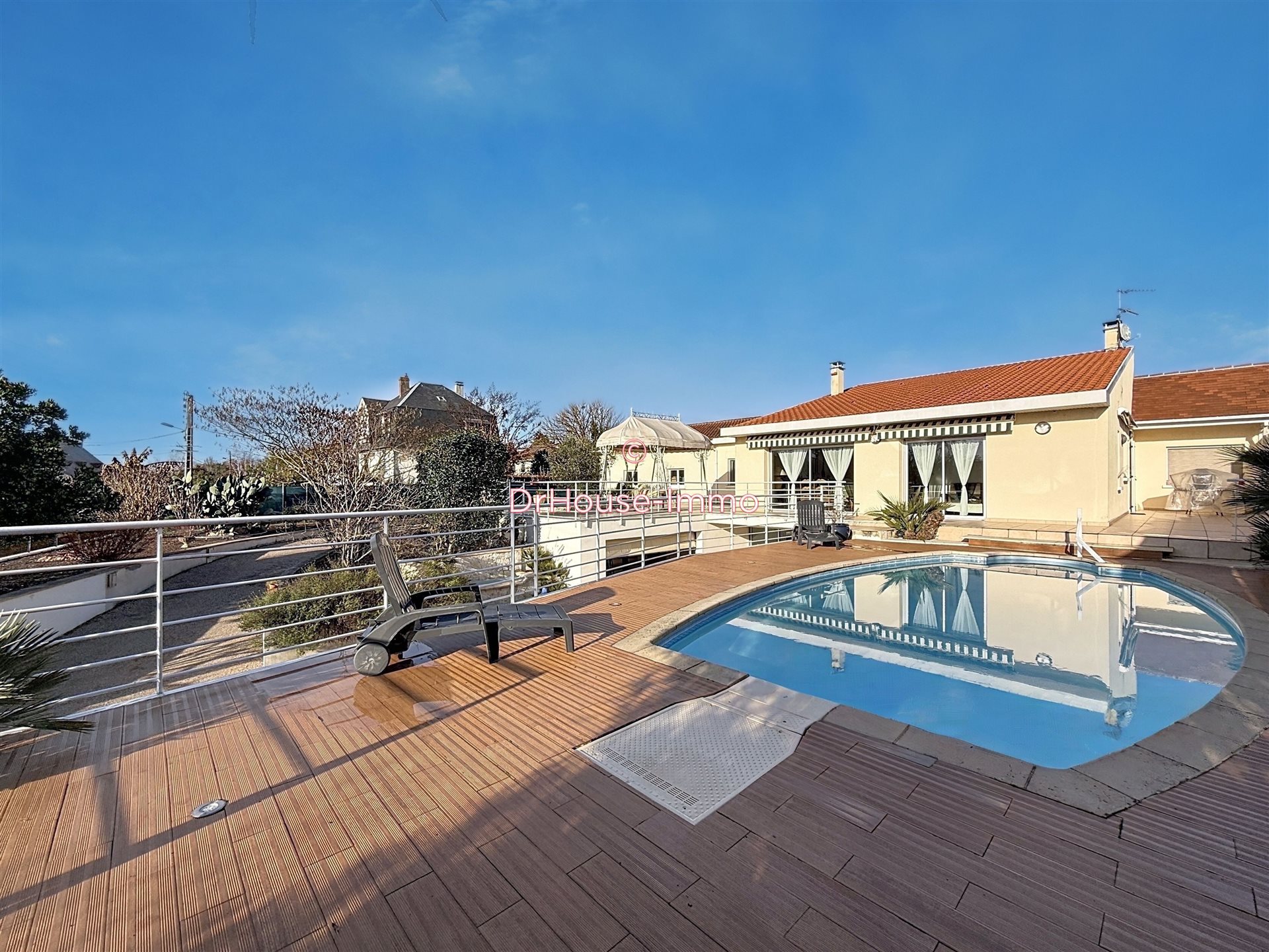 Maison à vendre, 239m², Bergerac