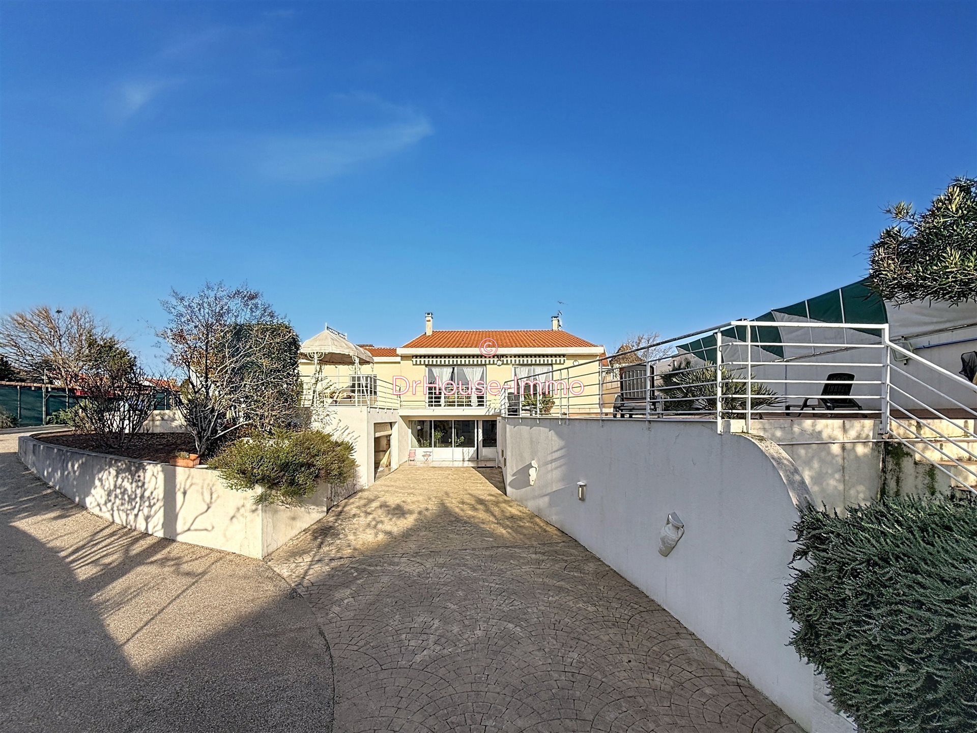 Maison à vendre, 239m², Bergerac