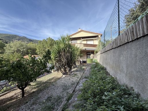 Maison 4 pièces 115 m² · à Arles-sur-Tech · 115 m² · 233 000 €