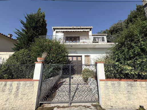 Maison 5 pièces 198 m² · à Amélie-les-Bains-Palalda · 198 m² · 300 000 €