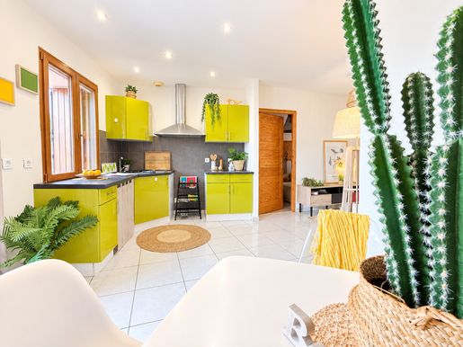 Maison 2 pièces 34 m² · à Oms · 34 m² · 76 800 €