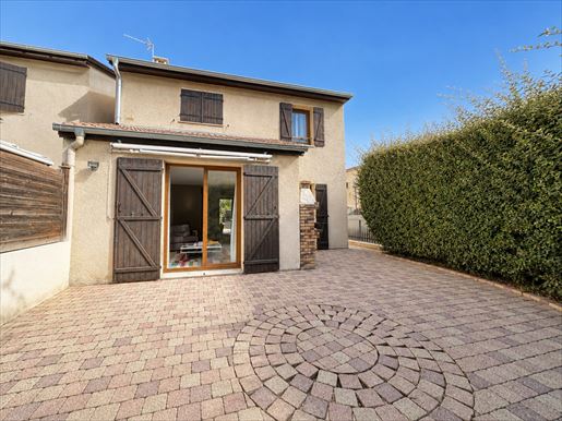 Maison 4 pièces 100 m² · à Grigny · 100 m² · 305 000 €