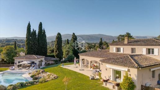 Mougins (Alpes-Maritimes) photo 2