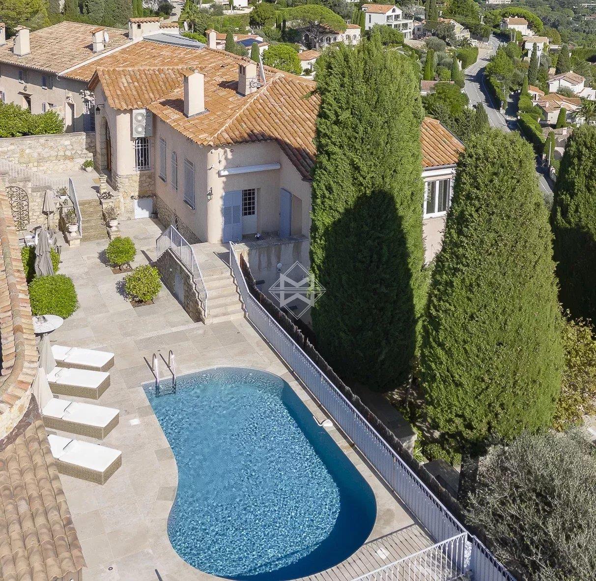 Maison à vendre, 135m², Mougins