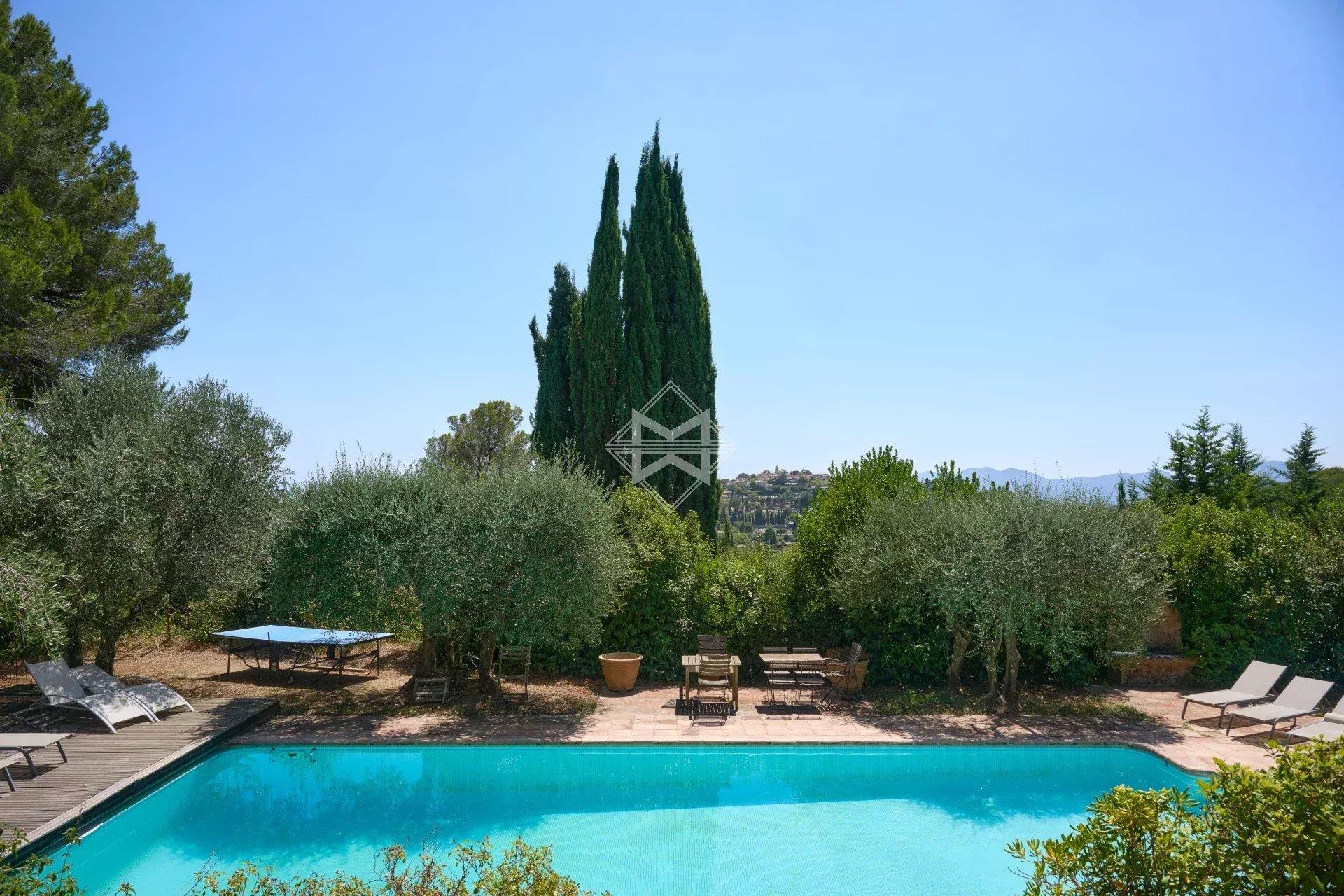 Maison à vendre, 535m², Mougins
