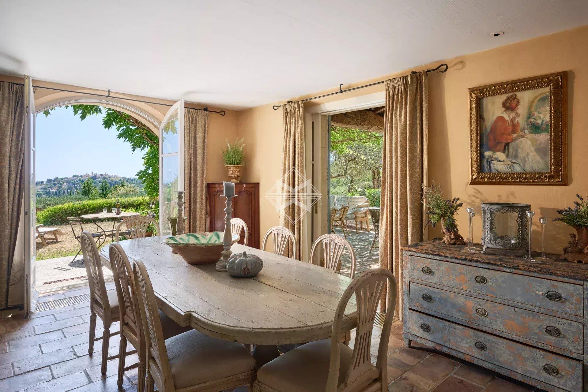 Maison à vendre, 535m², Mougins