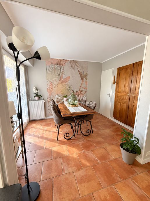 Appartement 5 pièces 100 m² · à Sevran · 100 m² · 220 000 €