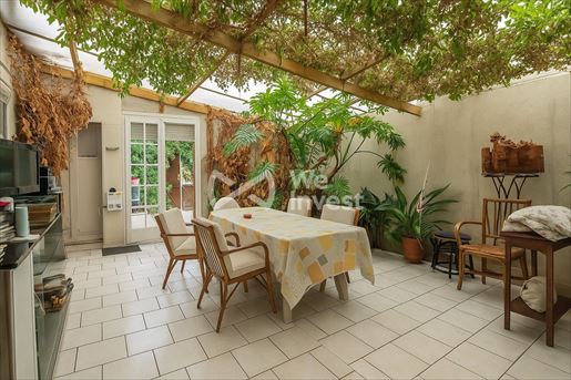 6 pièces 161 m² · à Trun · 161 m² · 108 000 €