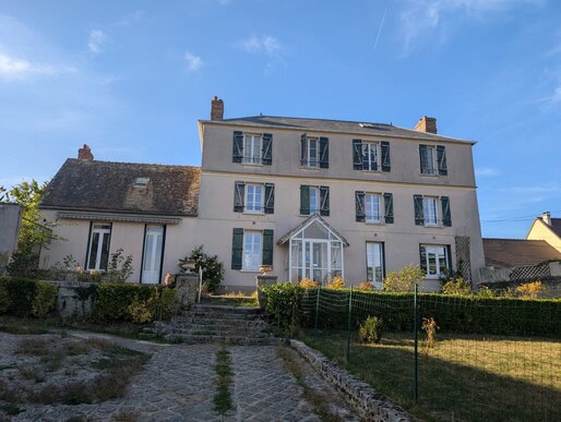 Maison 7 pièces 228 m² · à Écharcon · 228 m² · 539 000 €