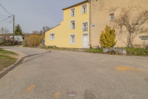Maison 4 pièces 100 m² · à Fontaines-Saint-Clair · 100 m² · 115 000 €