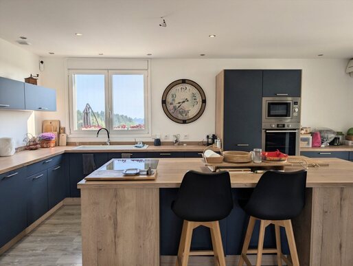 Maison 7 pièces 240 m² · à Gamarde-les-Bains · 240 m² · 495 000 €