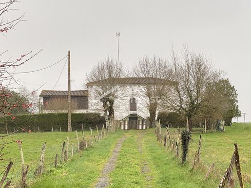 Maison 5 pièces 145 m² · à Marcillac-Saint-Quentin · 145 m² · 159 000 €