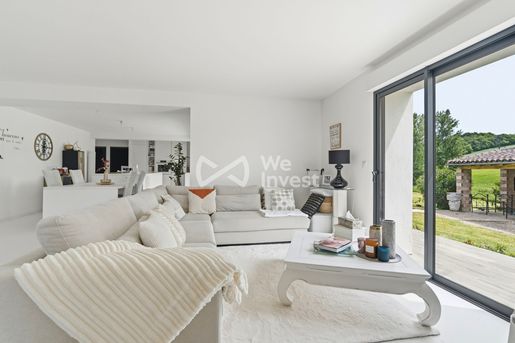 Appartement 7 pièces 205 m² · à Cadours · 205 m² · 520 000 €