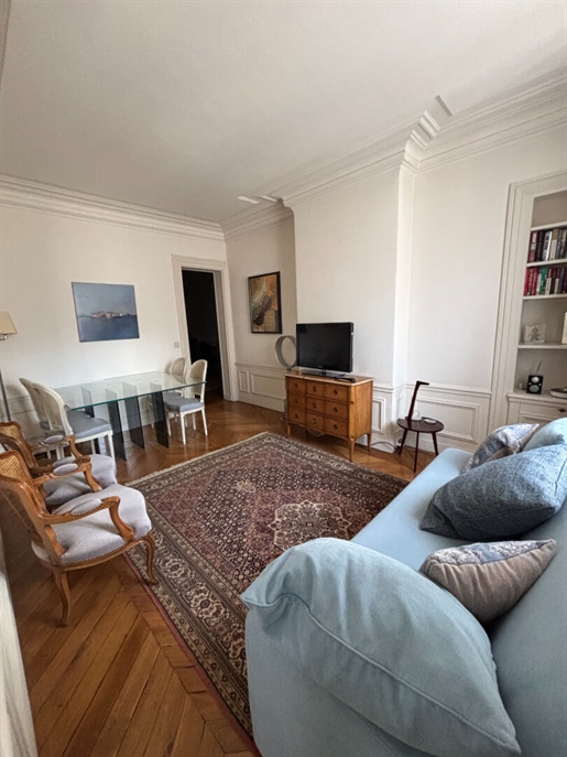 Appartement 3 pièces 61 m² · à Paris 6ème · 61 m² · 1 100 000 €