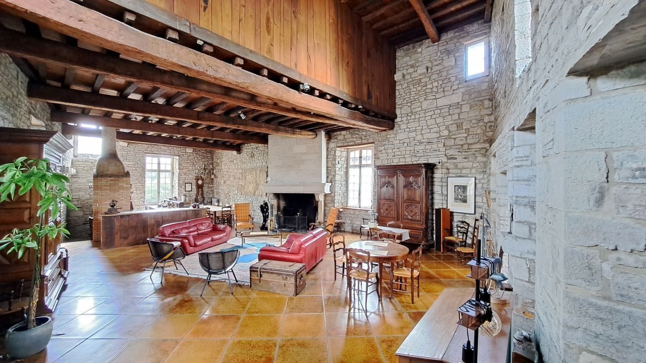 Maison à vendre, 294m², Sauveterre-de-Béarn
