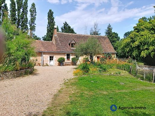 Terrain 15 pièces 123 m² · à Savigné-sous-le-Lude · 123 m² · 595 000 €