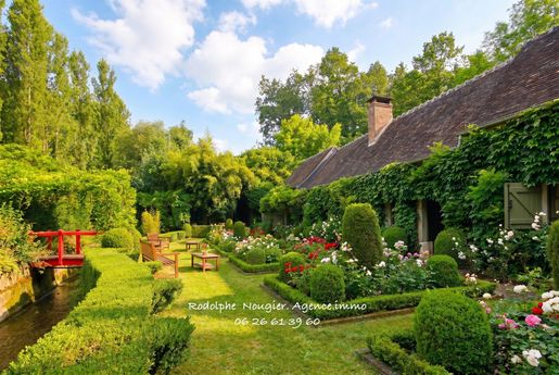 Maison 20 pièces 810 m² · à Villedômer · 810 m² · 1 182 000 €