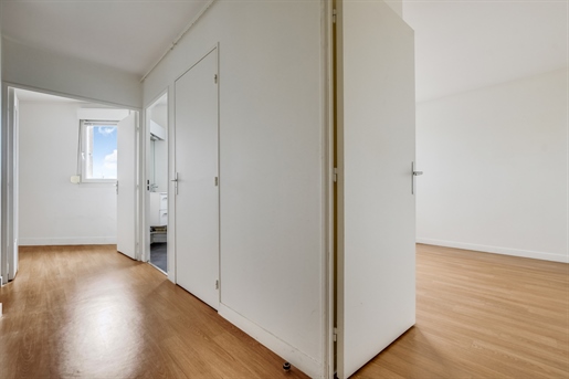 Appartement 2 pièces 59 m² · à Paris 19ème · 59 m² · 310 000 €