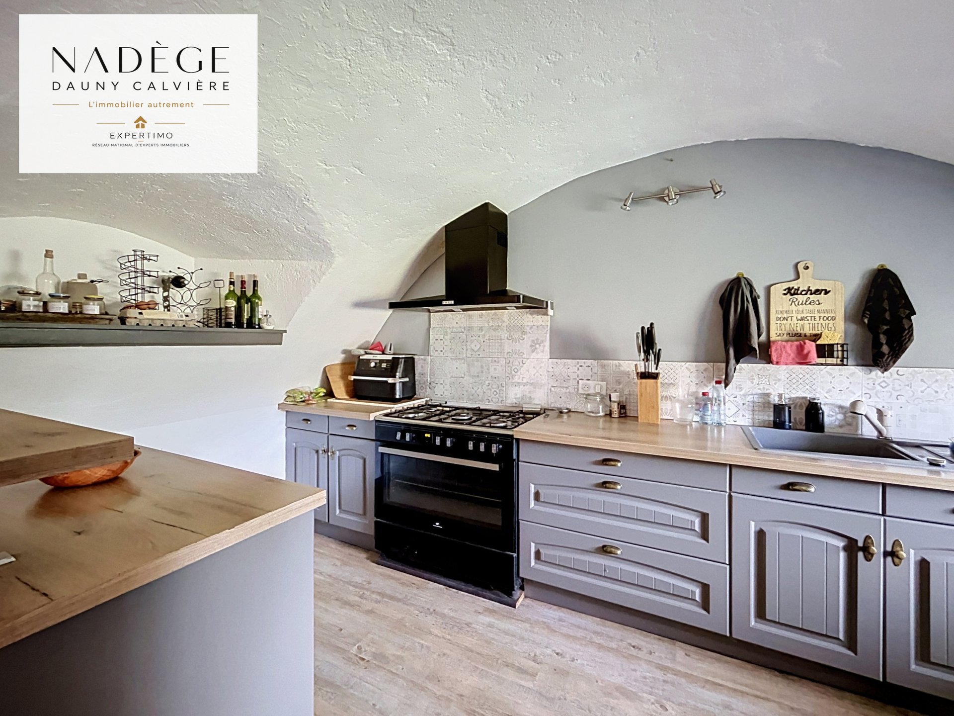 Maison à vendre, 330m², Saint-Beauzély