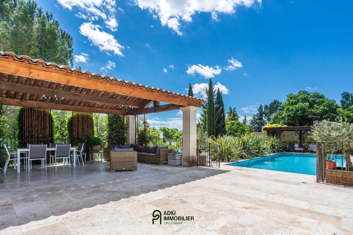 Maison à vendre, 205m², Uzès