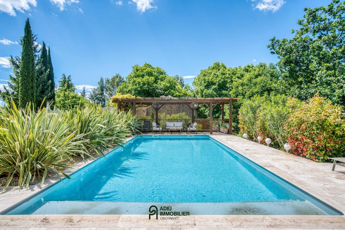 Maison à vendre, 205m², Uzès