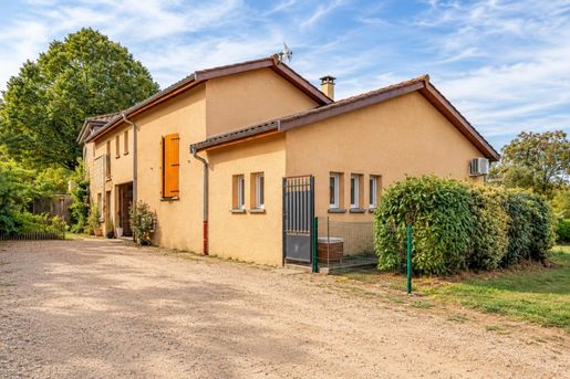 Maison 7 pièces 190 m² · à Villefranche-sur-Saône · 190 m² · 499 000 €