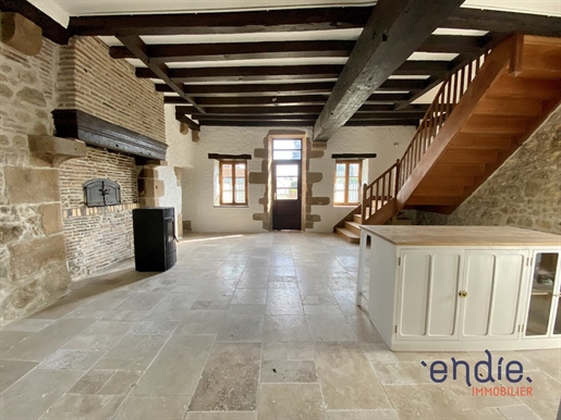8 pièces 223 m² · à Bressolles · 223 m² · 293 000 €