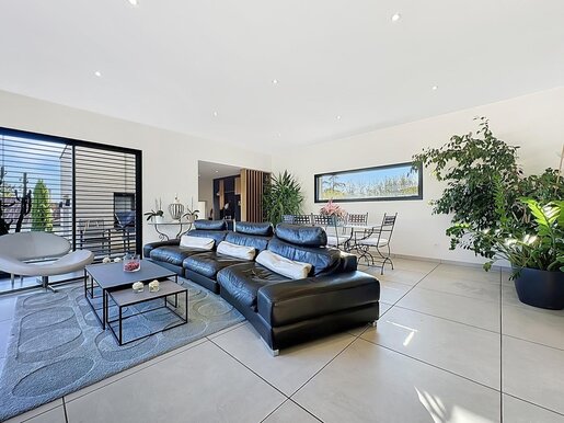 Maison 6 pièces 125 m² · à Ruy-Montceau · 125 m² · 569 000 €