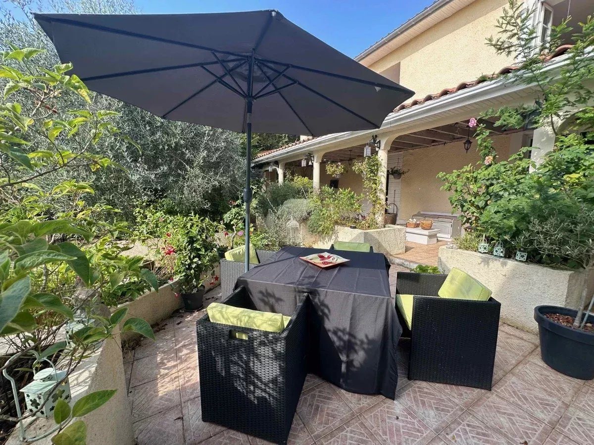 Maison à vendre, 384m², Villeneuve-Lécussan