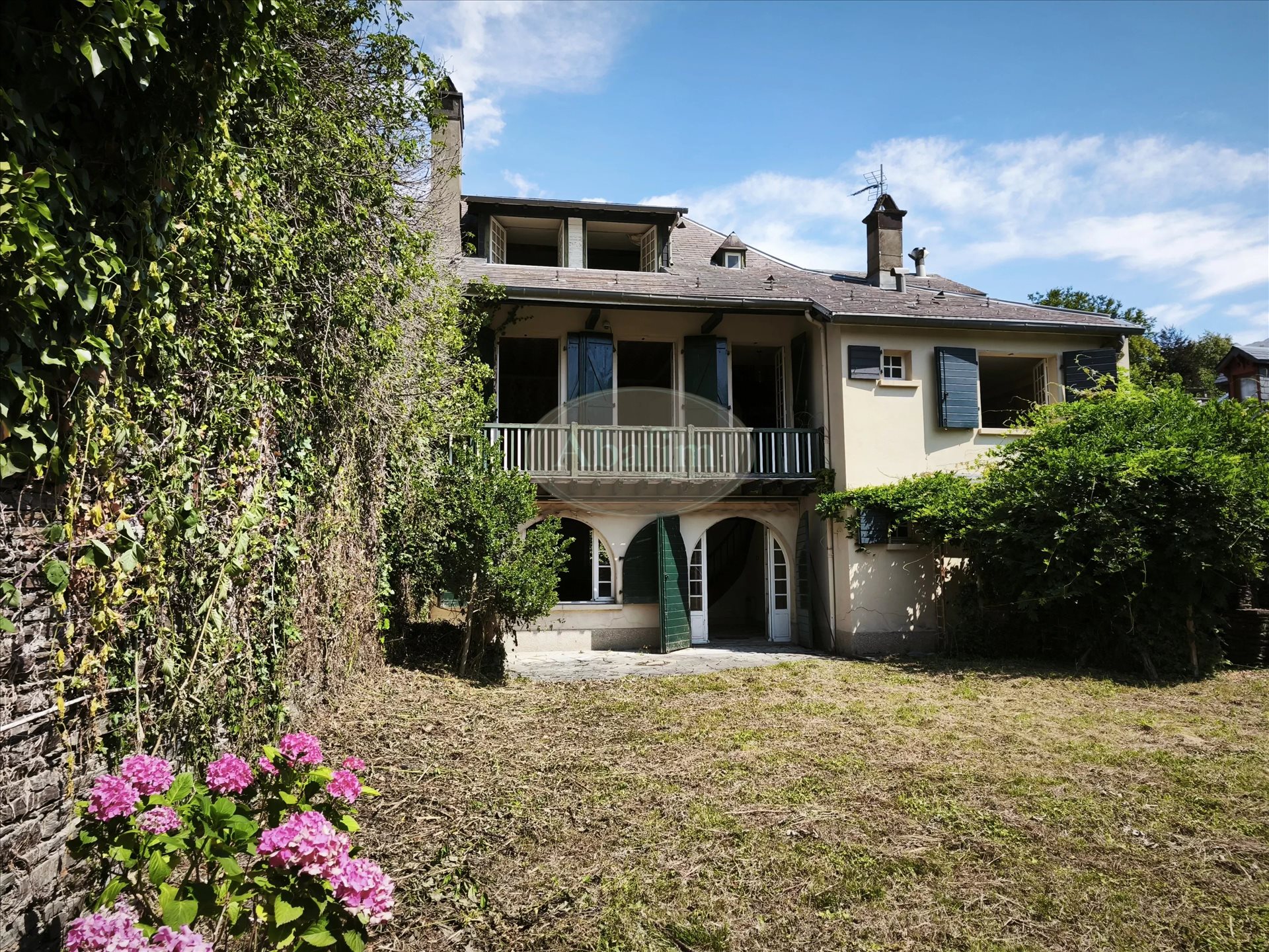 Maison à vendre, 200m², Bagnères-de-Luchon