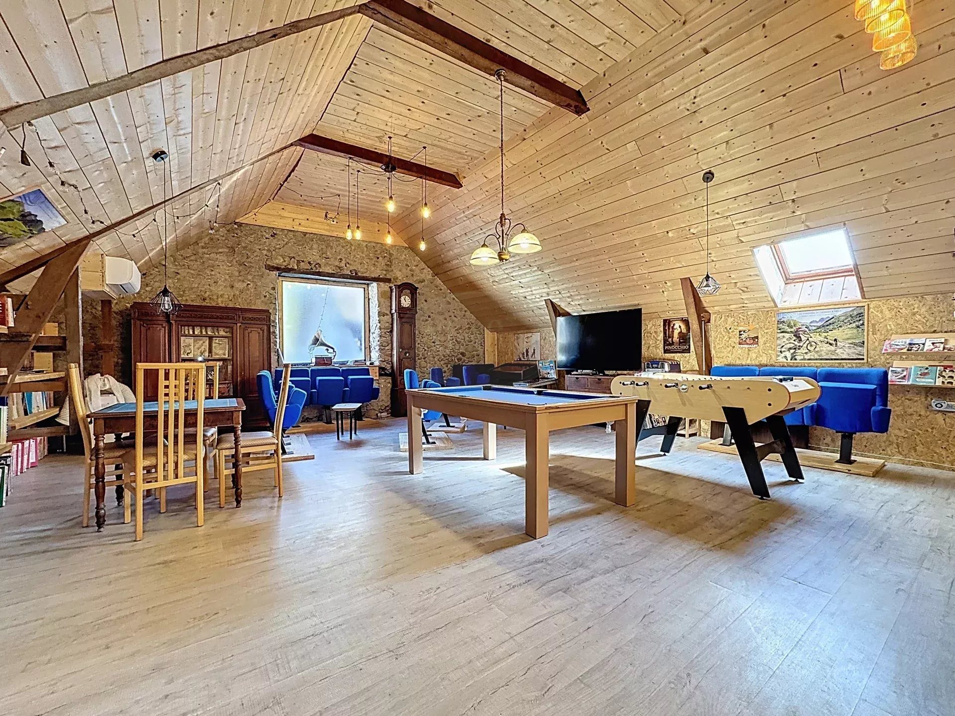 Maison à vendre, 313m², Lourdes