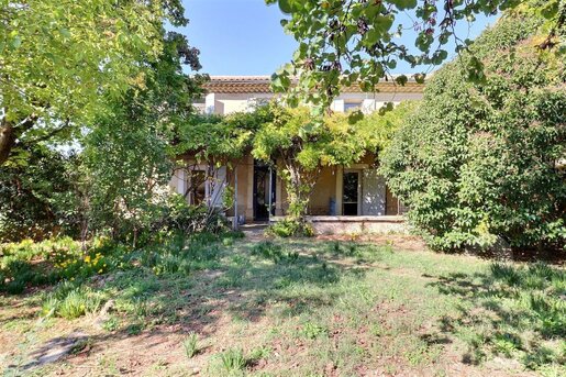Maison 4 pièces 112 m² · à Carpentras · 112 m² · 299 000 €