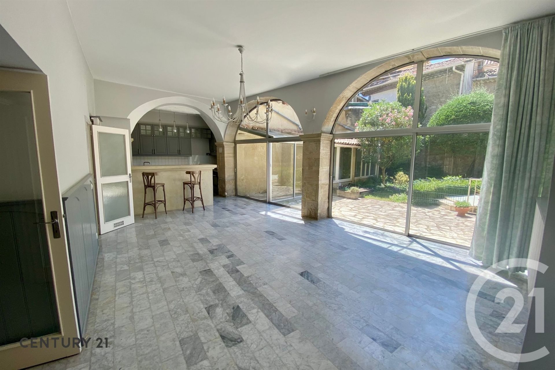 Maison à vendre, 260m², Carpentras