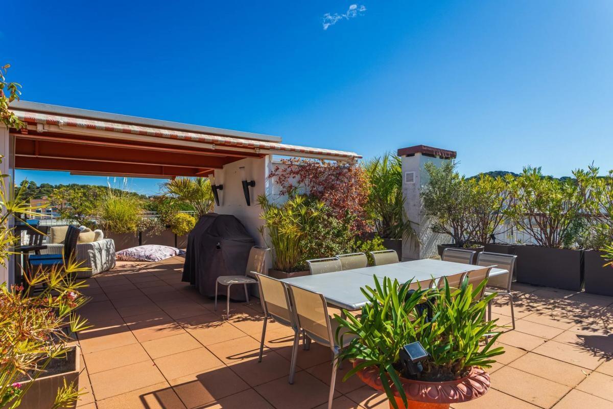 Duplex Apartment with Roof Terrace in St Tropez - Ansicht 3