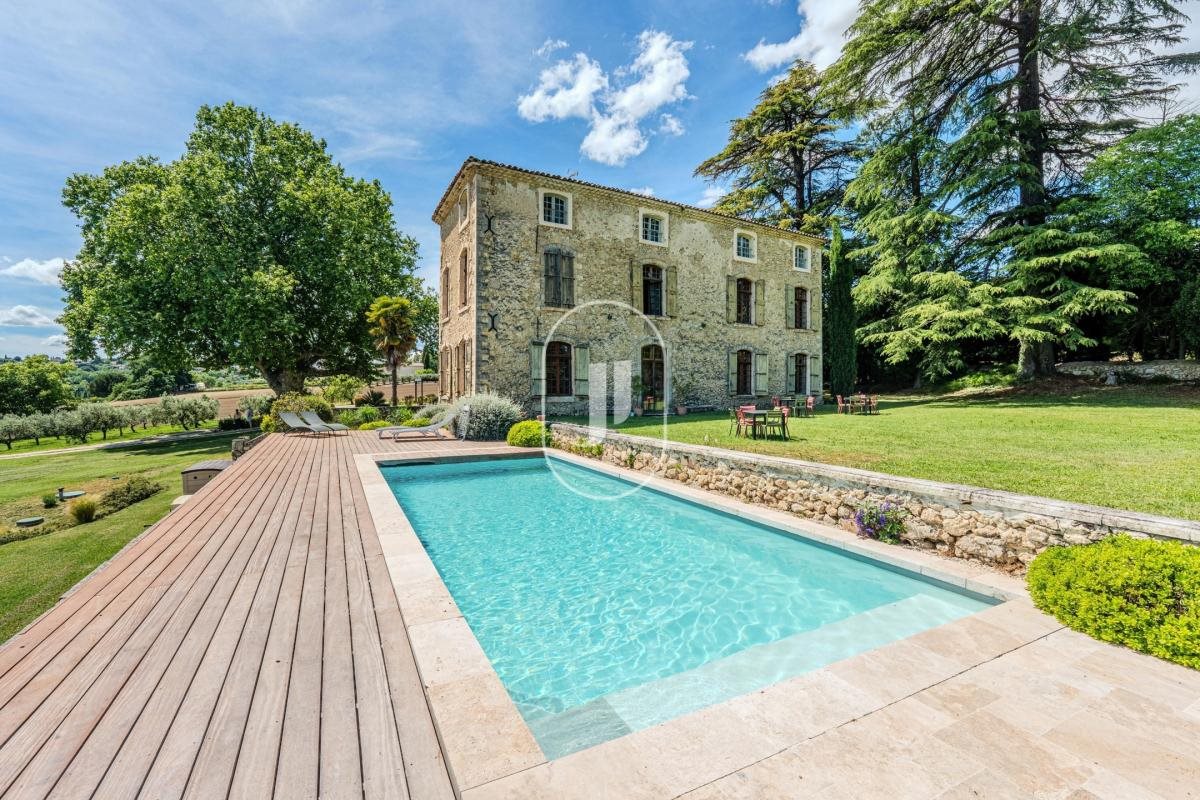 Maison à vendre, 900m², Manosque